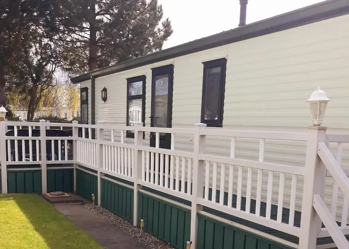 Sunrise Holidays Skegness - Emerald